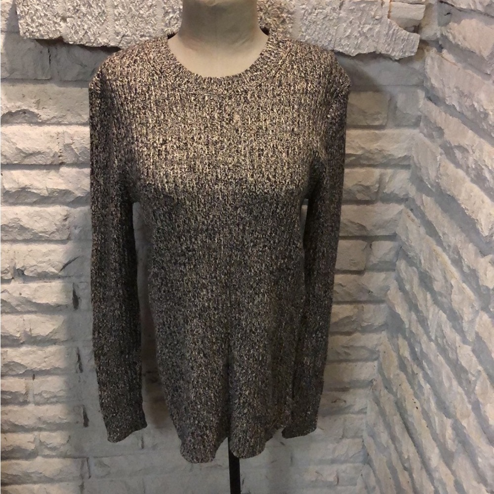 Sweater Bundle Size Small - image 5